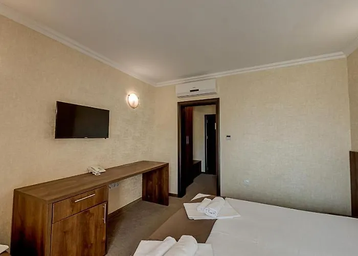 فندق Pautalia 3*