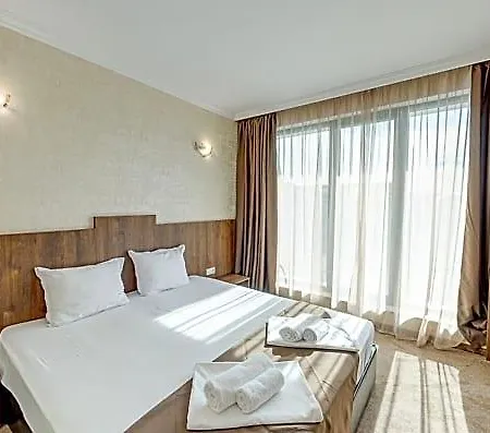 Pautalia Hotel 3*